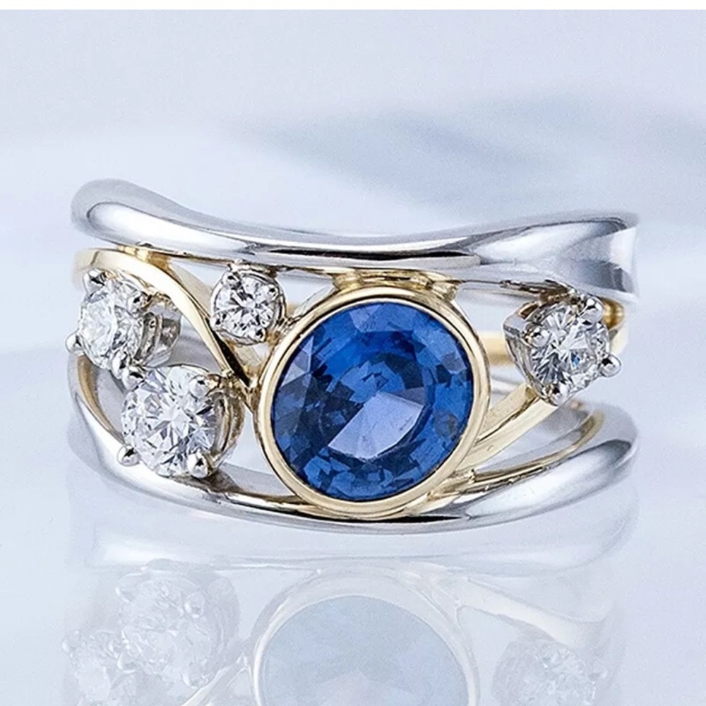 Gorgeous Two Tone 925Silver Blue Sapphire Ring